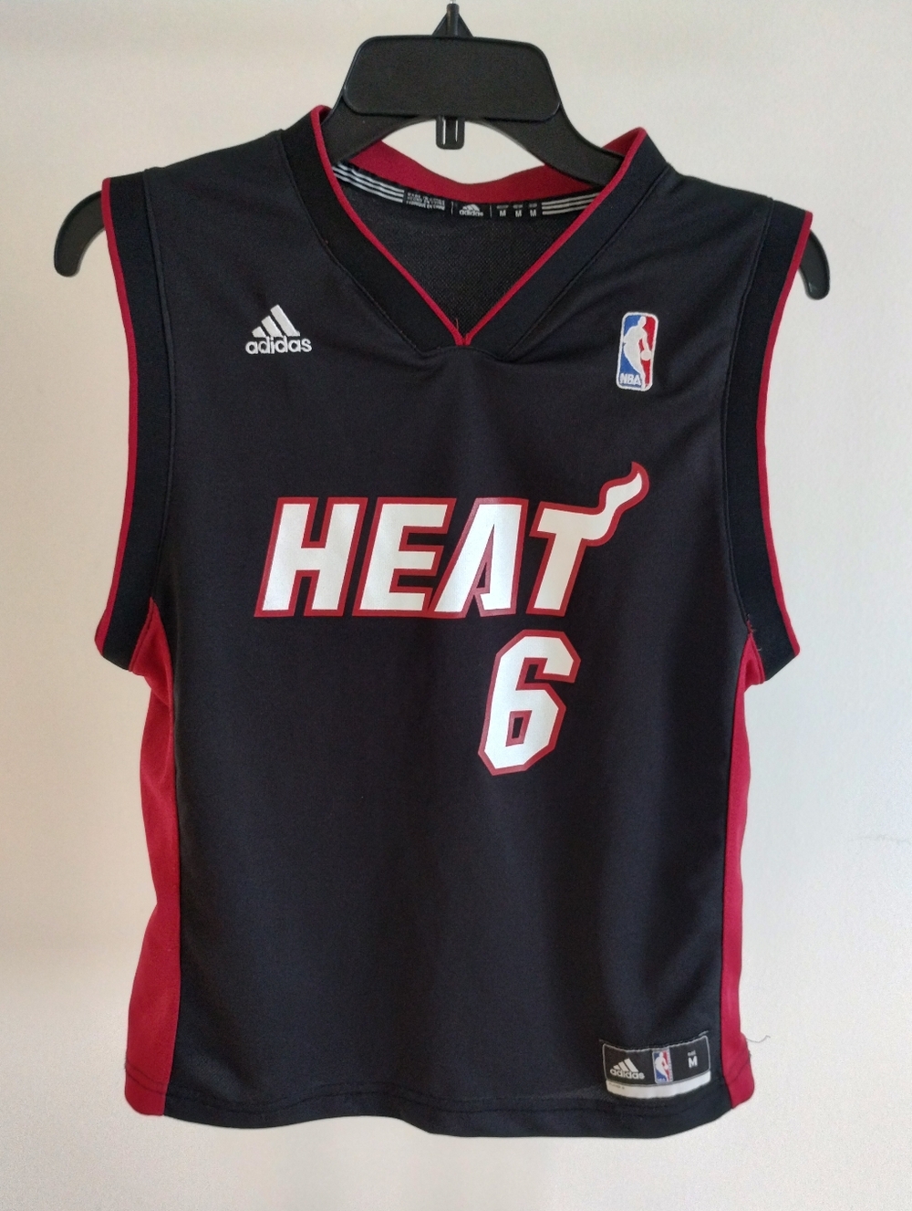 LeBron James Miami Heat #6 NBA Jersey Youth Medium 10-12